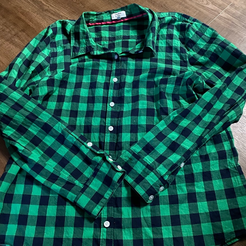 Green and Navy Plaid Crown and Ivy Button Up